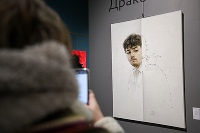 Картины, скульптуры и художественные инсталляции. Фестиваль \"Арт-Минск-2026\" стартовал во Дворце искусства