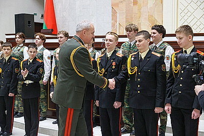 Сергеенко: защита Отечества - не только воинская обязанность, это гражданская позиция каждого