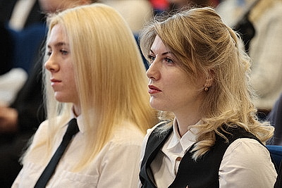 Потенциал и действующая сила. В Минске стартовала III Школа молодого ученого