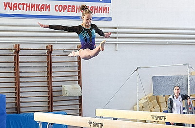 В Витебске стартовал международный турнир по спортивной гимнастике памяти олимпийской чемпионки Тамары Лазакович