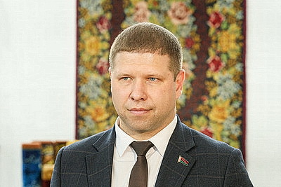 Выплаты при рождении, оздоровление детей. Меры поддержки женщин обсудили в Витебске с участием ФПБ