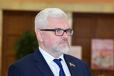 Выставка о 22 женщинах - Героях Соцтруда открылась в Палате представителей