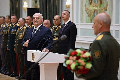 Лукашенко: по-настоящему суверенной может быть только страна с хорошо вооруженной и преданной армией