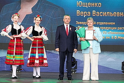 С благодарностью за мир. Торжественное шествие в День Независимости объединило более 20 тыс. жителей и гостей Гомеля
