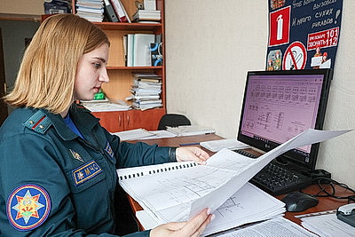 Двое в погонах. Как молодые специалисты МЧС строят карьеру и семью в Могилевской области