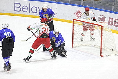 Команда Президента вышла вперед в финальной серии РХЛ