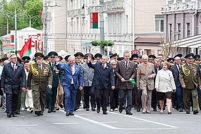 Парад военной техники, памятные акции: 9 Мая в Гомеле