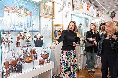 Место, где оживают куклы. Что ждет зрителей в Белорусском государственном театре кукол?