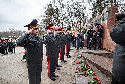 В Минске почтили память погибших при исполнении служебного долга сотрудников милиции