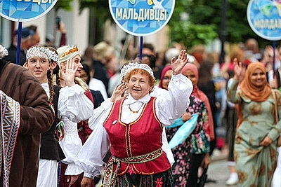 Шествие участников XV Республиканского фестиваля национальных культур состоялось в Гродно