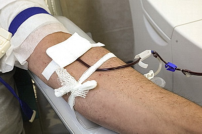Доброе дело спасет жизнь. Минчане присоединились к акции ко Всемирному дню донора крови