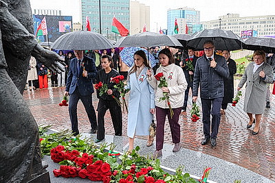 Памятный знак участникам минского подполья открыли в столице