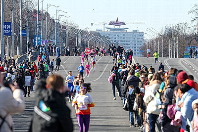 \"Заряд эндорфинами и цветы на финише\". \"Красивый забег\" прошел в Минске