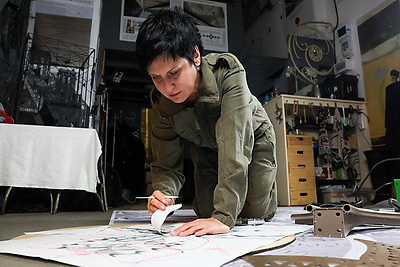 Расширяя границы возможного. Женщина-кузнец превращает металл в произведения искусства