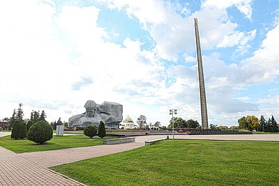 Мемориальному комплексу \"Брестская крепость-герой\" - 55 лет