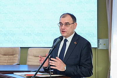 Вопросы социально-экономического развития Беларуси обсудили на встрече в БНТУ