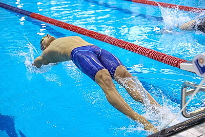 Открытое первенство Беларуси по плаванию среди юниоров проходит в Бресте