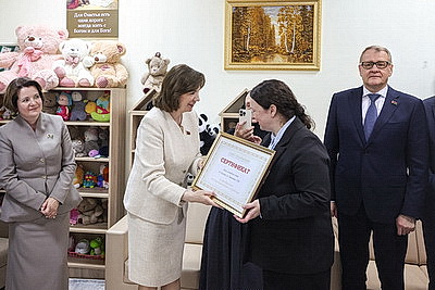 Кочанова посетила воспитанников детского дома семейного типа в Гродно