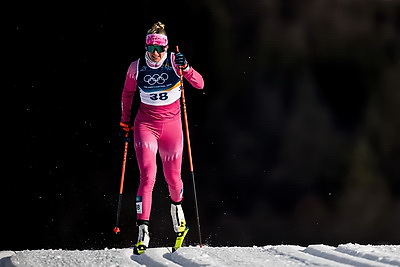 Королева не вышла в четвертьфинал олимпийского лыжного спринта