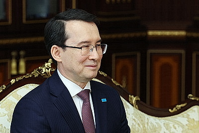 Лукашенко видит потенциал для увеличения вдвое товарооборота с Казахстаном