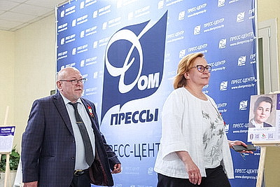 Жук - сотрудникам СМИ: от вашей работы зависит, будет ли мирное небо над головами наших детей