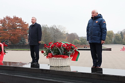 Делегация Санкт-Петербурга посетила Брестскую крепость