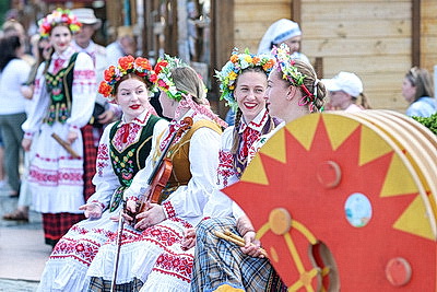 Национальные подворья ярко представлены на фестивале культур в Гродно