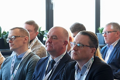 Пригородные электробусы и трамваи. Какие новинки электротранспорта выпускает \"БКМ Холдинг\"