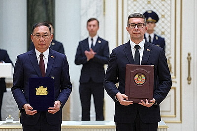 Экономика, наука, правовая помощь. По итогам переговоров лидеров Беларуси и Мьянмы подписан пакет документов