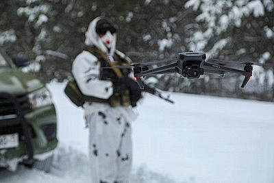 Пограничники несут службу по охране границы