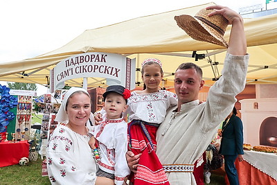 Трудолюбивые и творческие. Финальный этап \"Властелин села - 2026\" прошел в Горках