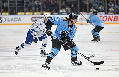 Минские динамовцы обыграли московских одноклубников на старте плей-офф КХЛ