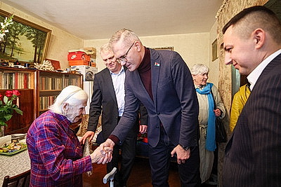 Радоваться каждому дню. 102-летняя ветеран Лидия Волкова высказала главное пожелание для всех