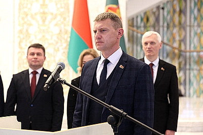 Швед - молодым судьям: вы - олицетворение справедливости, суд начинается с вас