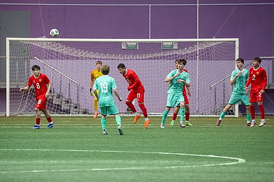 Российские футболисты одержали вторую победу на юношеском турнире в Минске