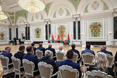 Экономика, наука, правовая помощь. По итогам переговоров лидеров Беларуси и Мьянмы подписан пакет документов