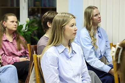 Реконструкция, научное шоу и лекторий: \"Библионочь\" прошла в Республиканской научной медицинской библиотеке