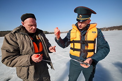 МЧС и ОСВОД проводят рейды на водоемах и предупреждают об опасности тонкого льда