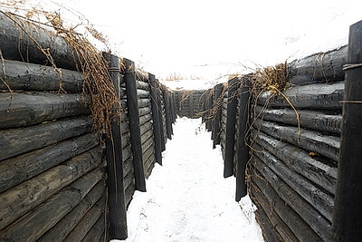 Атаки дронов, засады противника: с чем сталкиваются десантники во время проверки боеготовности ВС