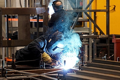 Как будут расширять автобусное производство МАЗ? Турчин ознакомился с производственными цехами