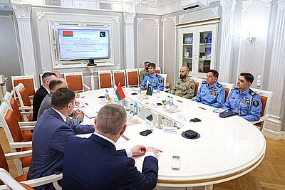 Беларусь и Пакистан подтвердили готовность развивать военно-техническое сотрудничество