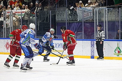 Команда Президента выиграла четвертый матч в РХЛ