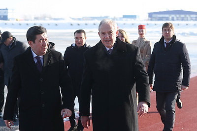 Парламентская делегация Казахстана прибыла с визитом в Беларусь