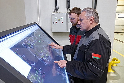 Как будут расширять автобусное производство МАЗ? Турчин ознакомился с производственными цехами