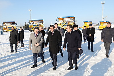 Казахстанская парламентская делегация посетила ОАО \"БЕЛАЗ\"