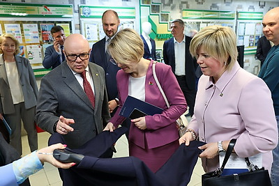 Единую униформу предприятий системы Министерства промышленности презентовали в Минске