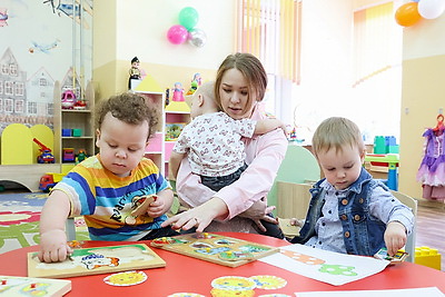 С марта в детских садах Беларуси увеличилось количество групп для детей до двух лет