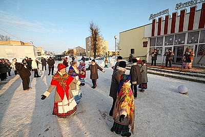 Деревня, где каждый мечтает стать \"царем\". Как в Семежево сохраняют уникальный обряд