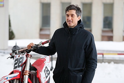 Моторы, лед и скорость. Под Минском 31 января пройдут уникальные мотогонки MX Speedway