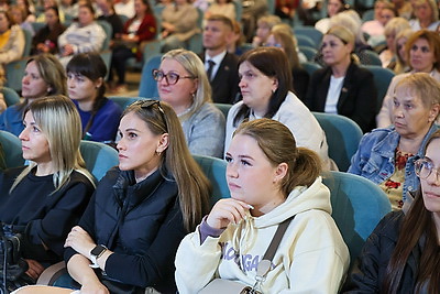 Актуальные темы обсудили жители Орши на встрече со Шпаковским